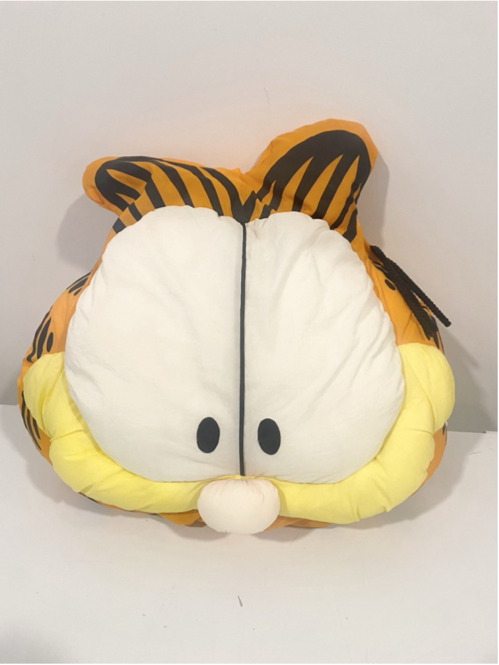 Vintage Garfield Cat Face Pillow Plush Play-by-Play Nylon 18” Jim Davis